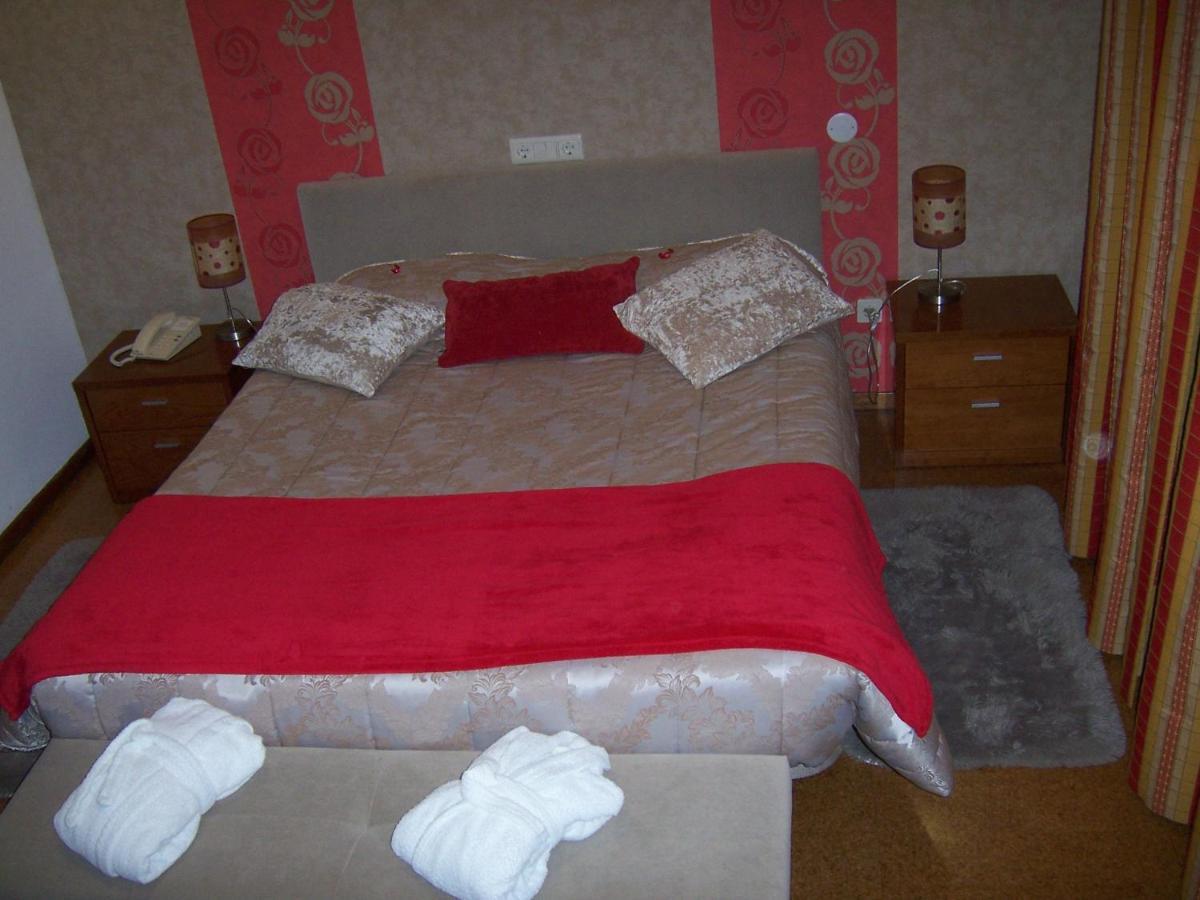 Hotel Santa Apolonia Bragança Eksteriør billede