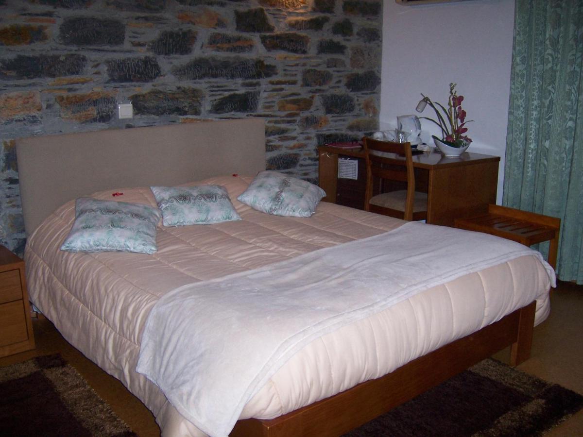 Hotel Santa Apolonia Bragança Eksteriør billede